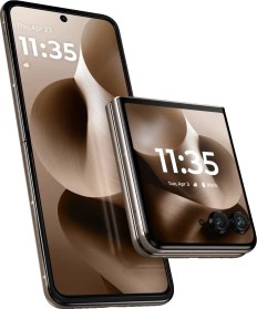 Motorola Razr 60 Ultra 5G Mountain Trail1